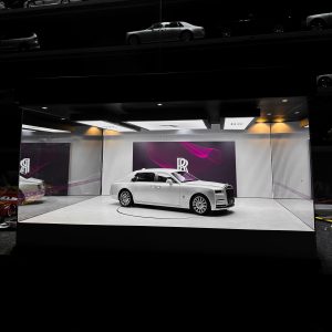 HỘP ĐỂ 1 XE BÀN XOAY