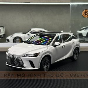 LEXUS RX450h+ (DEALER 1:18)